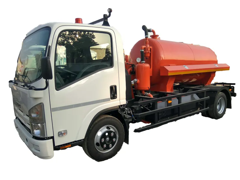 ISUZU NPR82L (CNG) Ассенизационная цистерна ASSENIZATOR