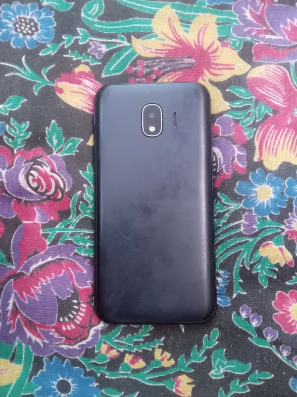 Телефон SAMSUNG J2 2