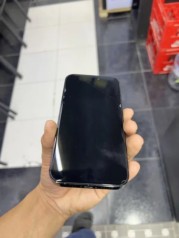 Iphone 14 pro sotiladi 7 Iphone 14 pro sotiladi 7