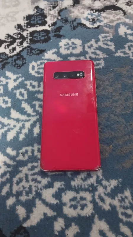 Samsung S10plus aybi ekran ketgan 1 Samsung S10plus aybi ekran ketgan 1