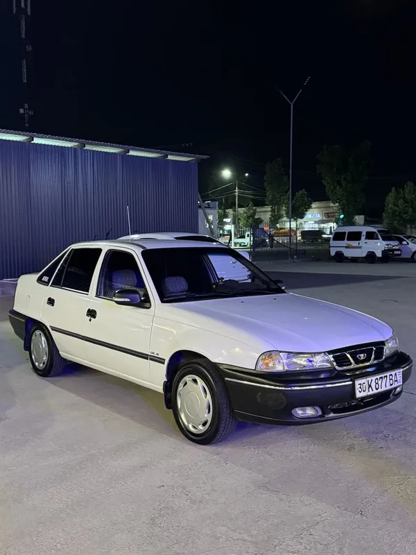 Daewoo Nexia 1 /1,5 sons — фото 1