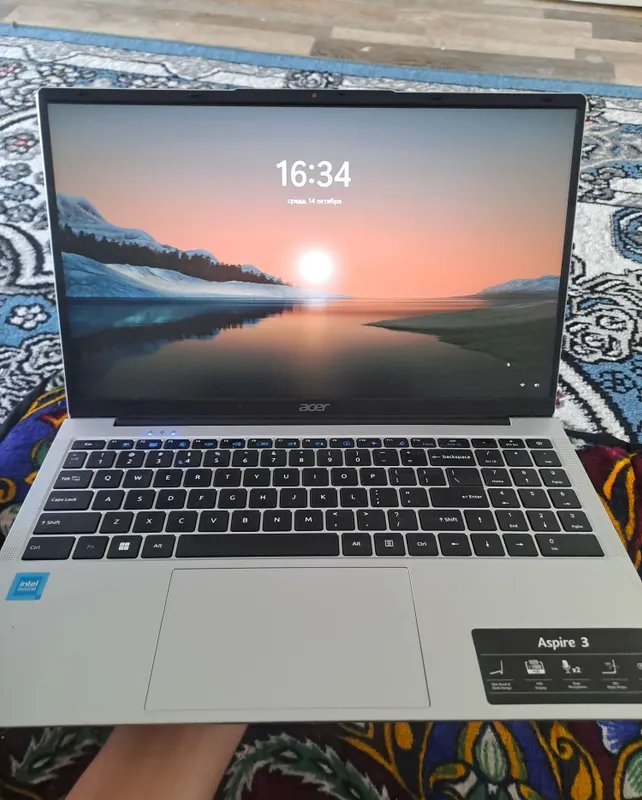 ACER aspire 3 512gb xotira 1