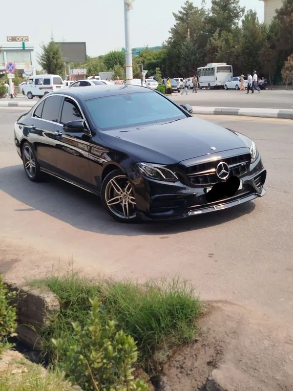 Mercedes-Benz w213 1 Mercedes-Benz w213 1