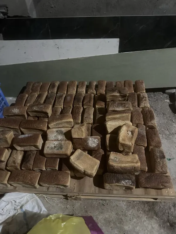 Mollarga buxanka non yaxwisi 1 800 somdan 4