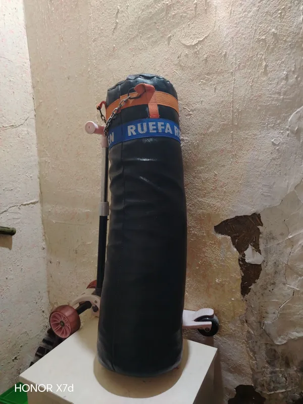Mishok sotiladi aronga