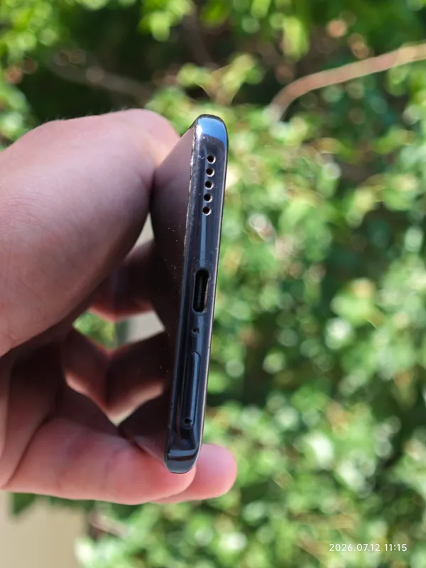 продается Xiaomi 13 lite 8/256 6