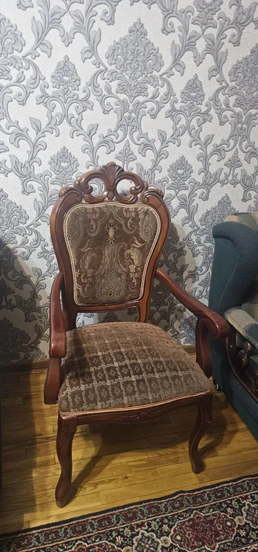 Продам Стол и стулья — фото 2