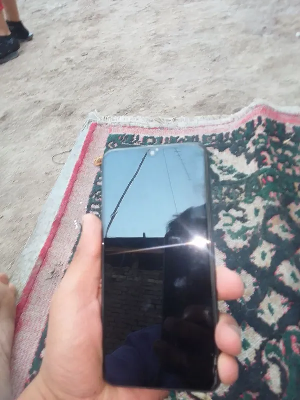 SAMSUNG TELEFONI  NARXI 300 MING SO‘M