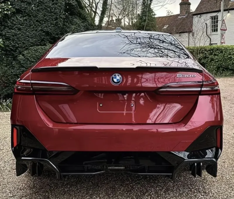 Качественные обвесы Bmw i5 — фото 3