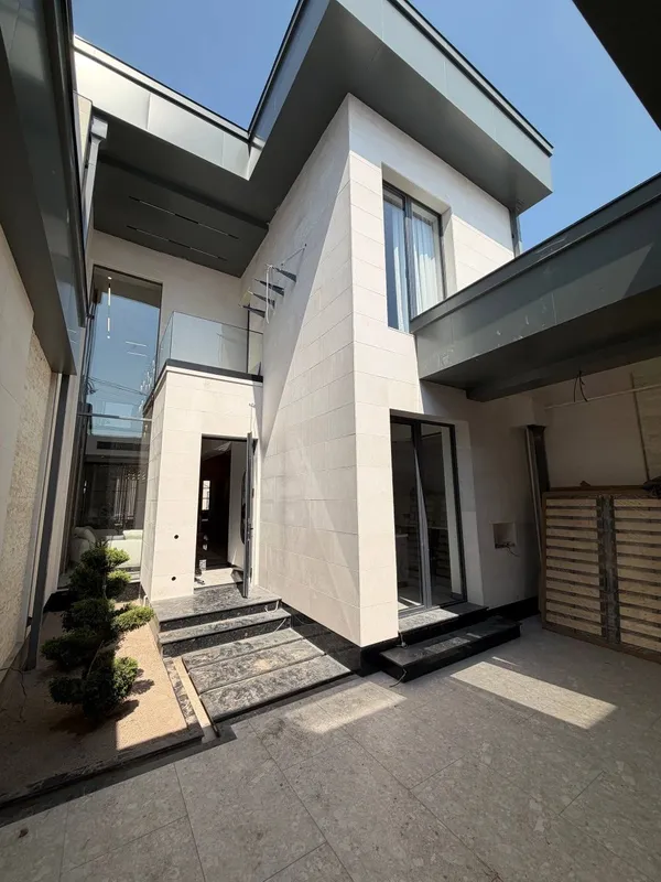 High Town Трц рядом продается Евро Дом