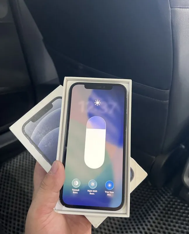 iPhone 12 64 ГБ, 79% 2 iPhone 12 64 ГБ, 79% 2