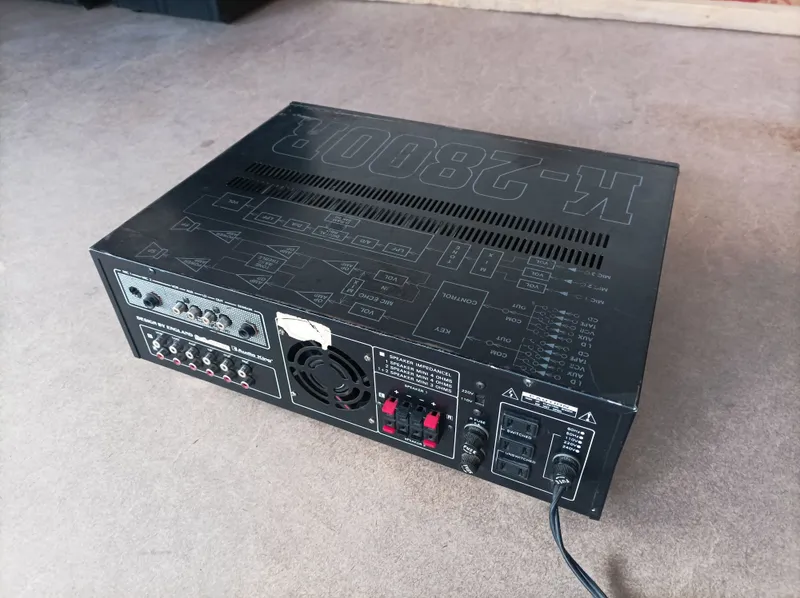 Продам Akai am-u55 усилитель мощный 3 Продам Akai am-u55 усилитель мощный 3