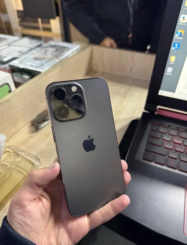 Iphone 13 pro — фото 2
