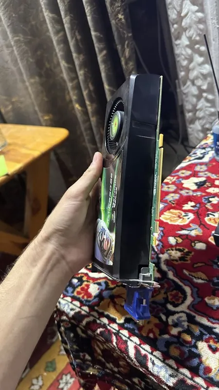 Video karta gtx 560se — фото 3