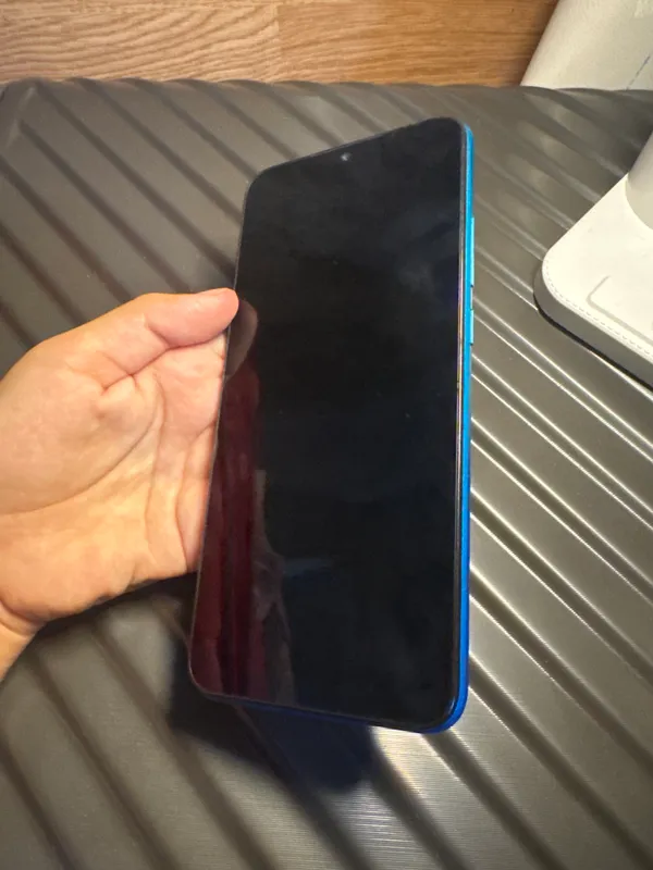 Redmi 9A ,hech qayeri sinmagan 2