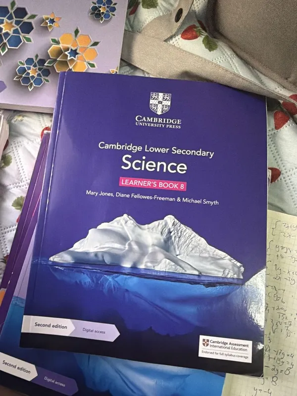 Продаю Книги Science, оригинальные от Cambridge, с Англии 1