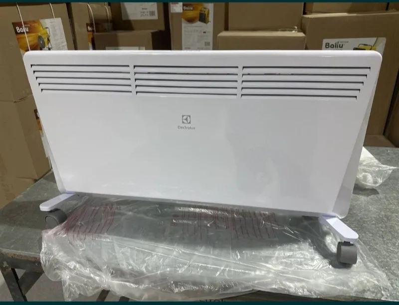 Конвекторный обогреватель Electrolux 2000 Конвекторный обогреватель Electrolux 2000