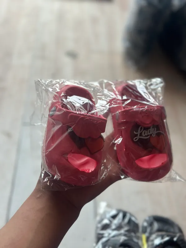 BARAKA SHOES 9