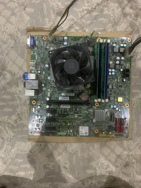 Core i7/DDR4/Blok 80+ kumush