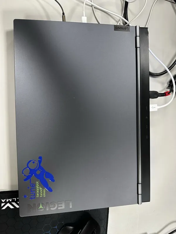 Lenovo Legion 7I sotiladi