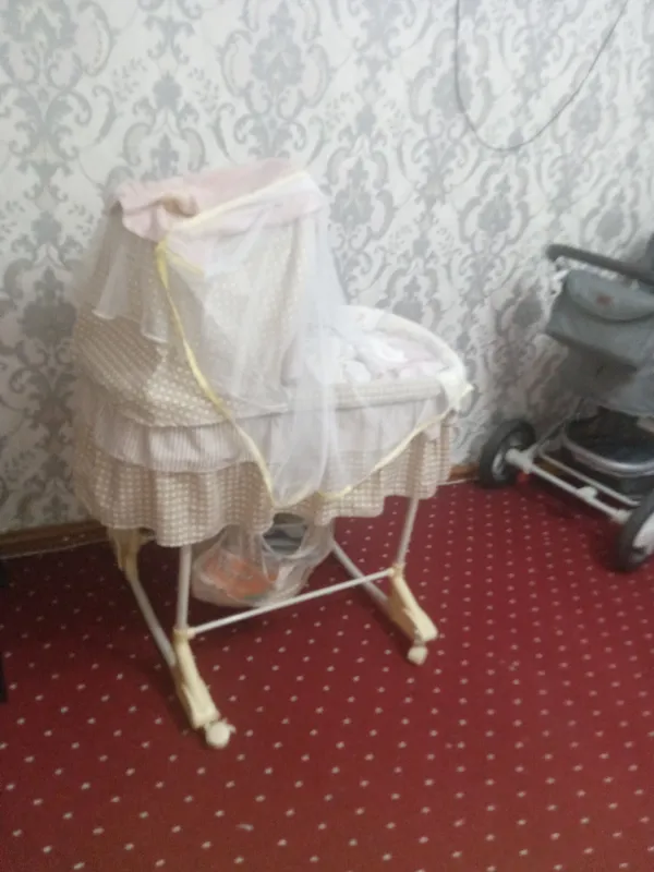Срочно детский сотилади,холати яхши. Срочно продам