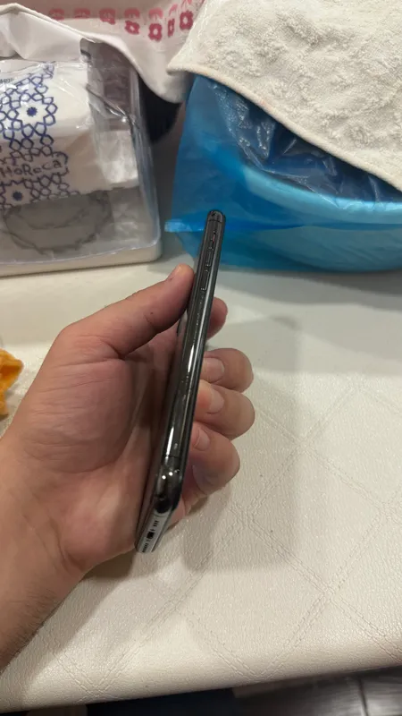 iPhone 11 Pro 64G — фото 1