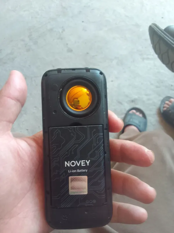 Telefon sotiladi narxi 120000 so'm 5