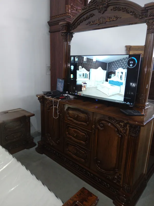 Yotoqxona uchun mebel komplekti. 2