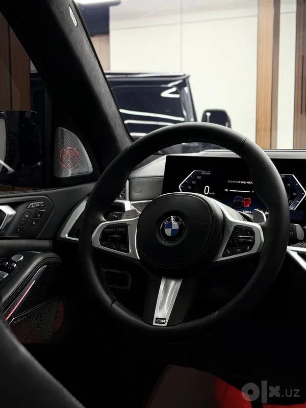 BMW X7 xDrive 40i 9 BMW X7 xDrive 40i 9