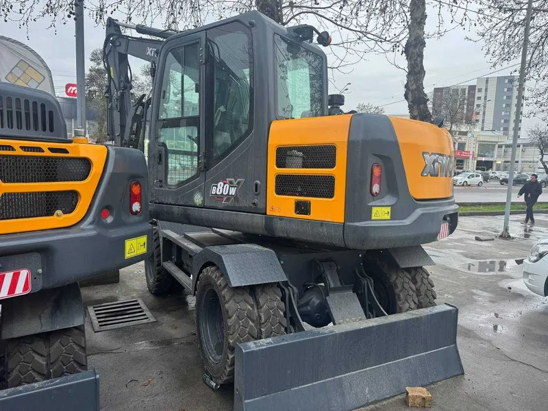 Экскаватор Колесный гидравлический XINYUAN XYB80W 660 млн сум с НДС — фото 1 Экскаватор Колесный гидравлический XINYUAN XYB80W 660 млн сум с НДС — фото 1