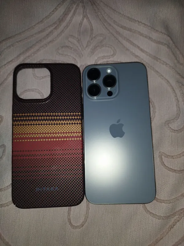 Iphon 15 promax natural 256 gb 84% yomkost