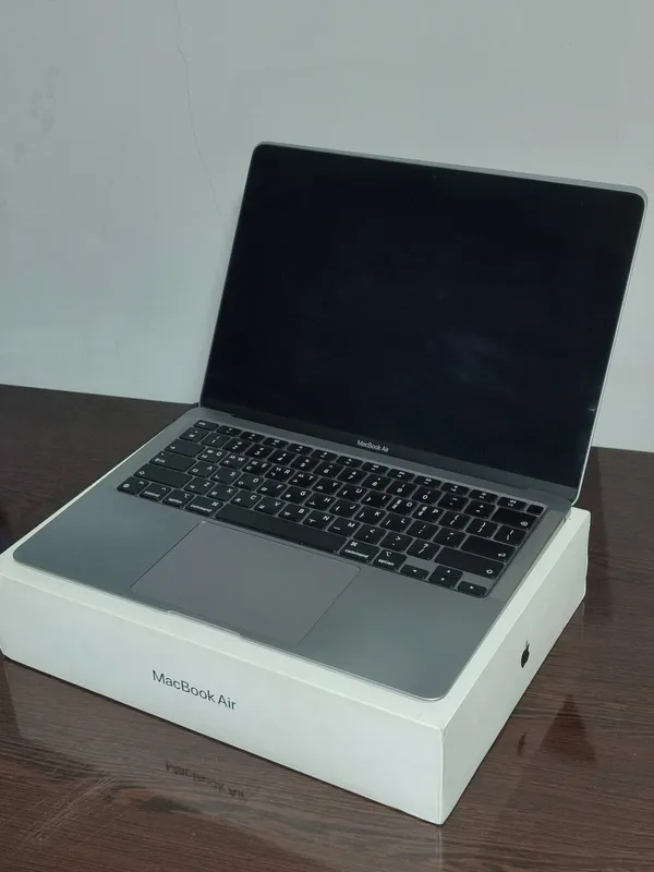 Macbook Air M1 16/256 6 Macbook Air M1 16/256 6