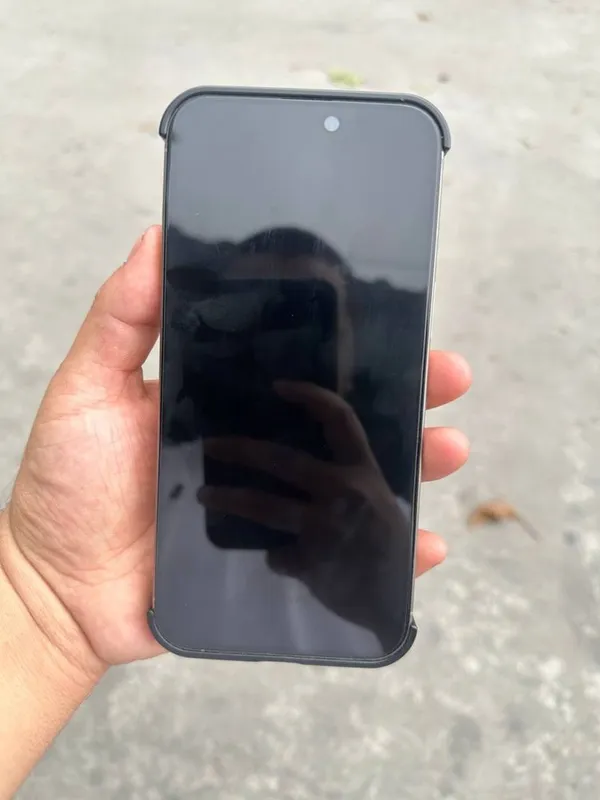 Iphone 15 pro max — фото 1