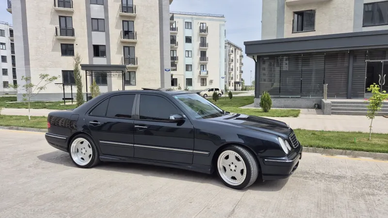 Mercedes W210 E55 Amg Yanase — фото 3