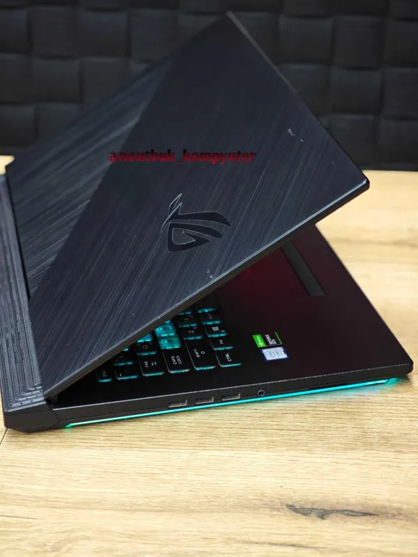 Мощный игровой Asus Rog Strix — фото 4