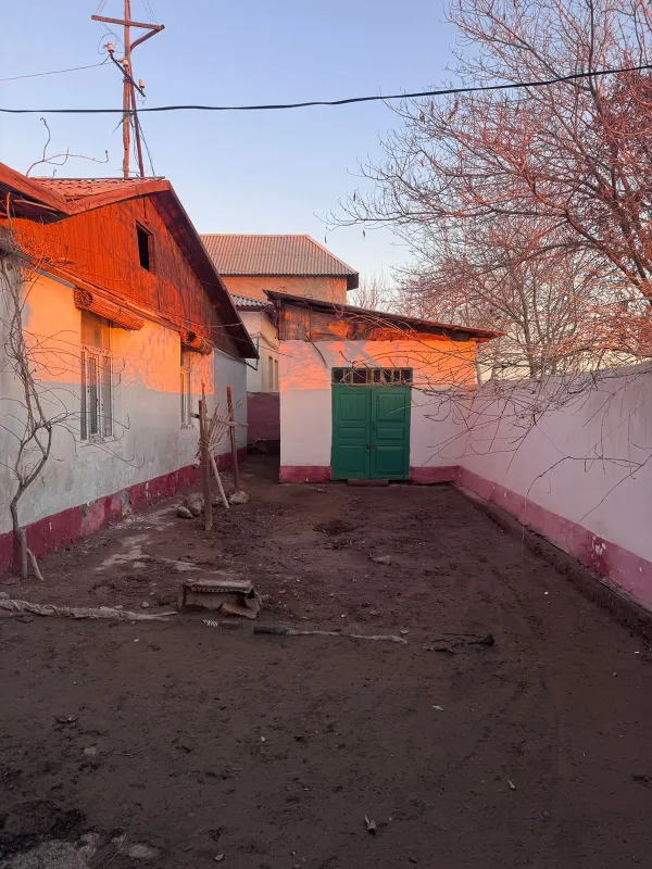 жай сатылады Жд вогзалдын бойында срочно — фото 1