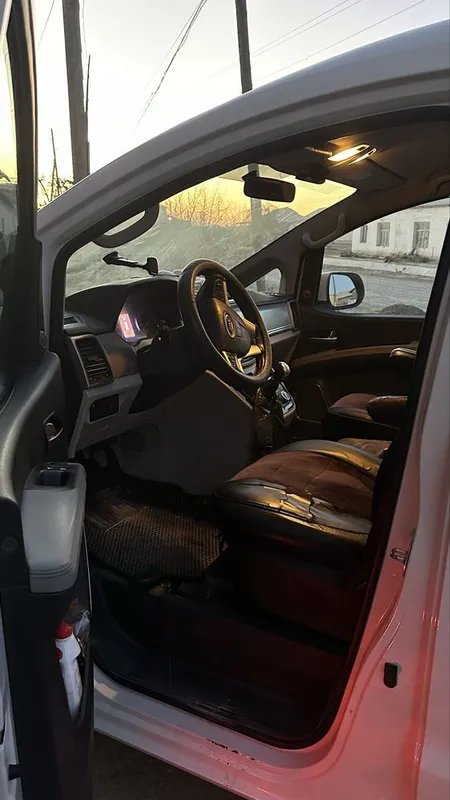 Jac M4 срочно продаётся в отличном состояние — фото 8