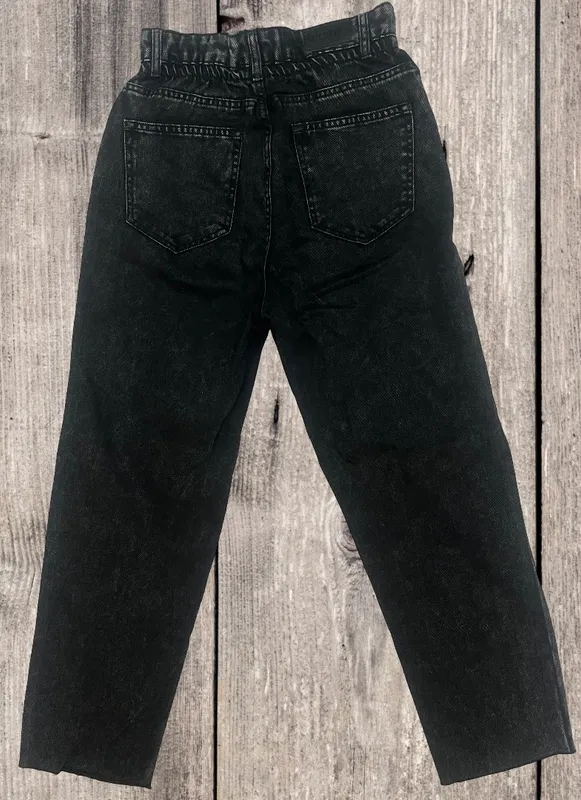 Bershka jinsi 3 Bershka jinsi 3