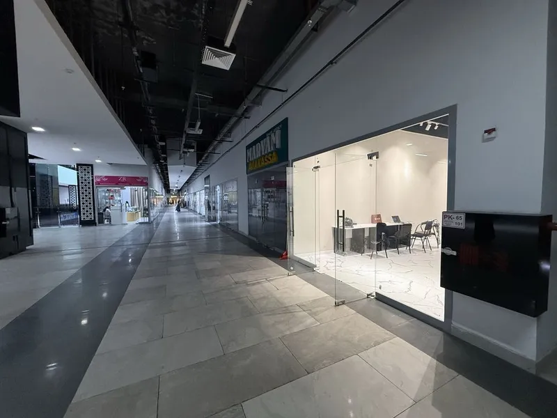 Buxoro Savdo Majmuasining 2-qavatida 37m2 do’kon sotiladi 1