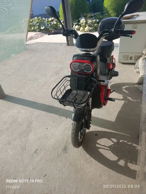 SKUTER sotiladi holati ideal holda ishlab 2025da ishlab chiqarilgan xa — фото 3