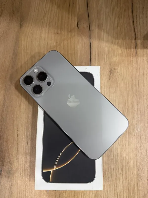 Iphone 16 pro max natural titan