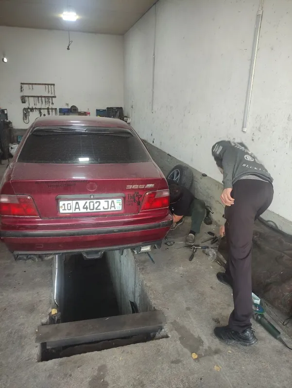 Продам BMW E36 M50 5 Продам BMW E36 M50 5