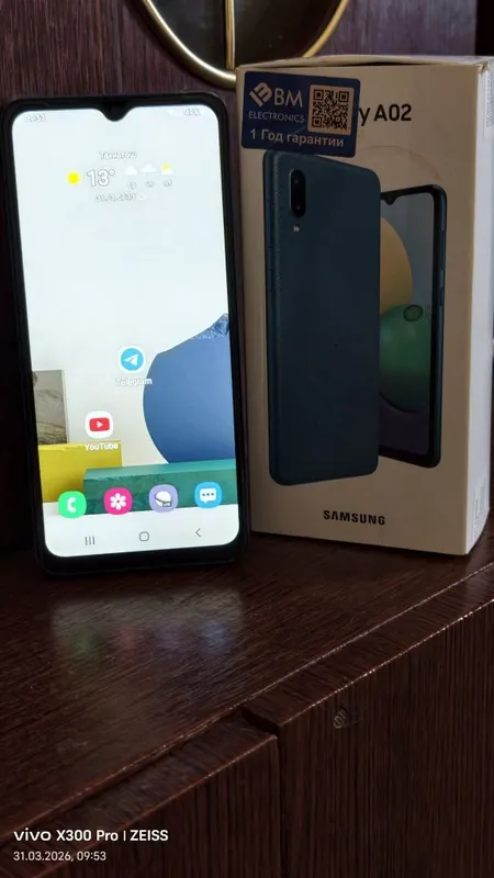 Samsung Galaxy A02 32 GB — Holati ideal, karobka-dokument bor