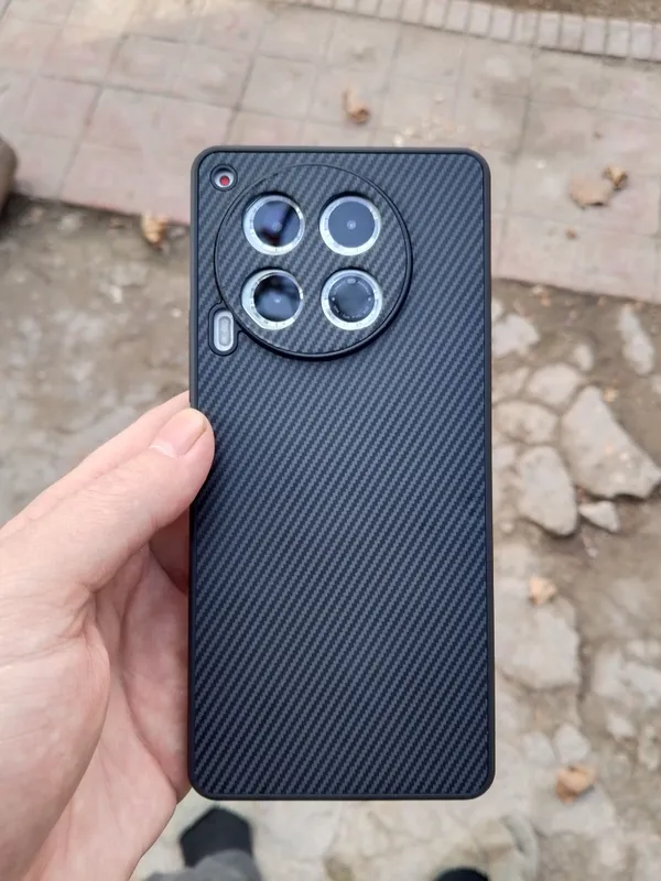 tecno camon 30 8+8 256 gb 3