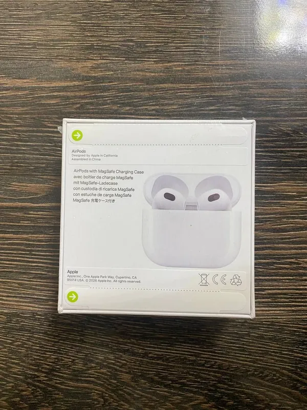 AirPods 3 2