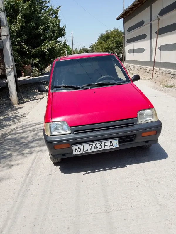 Tico avtomobili sotiladi