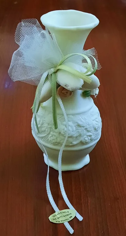 Продам винтажную вазочку 3