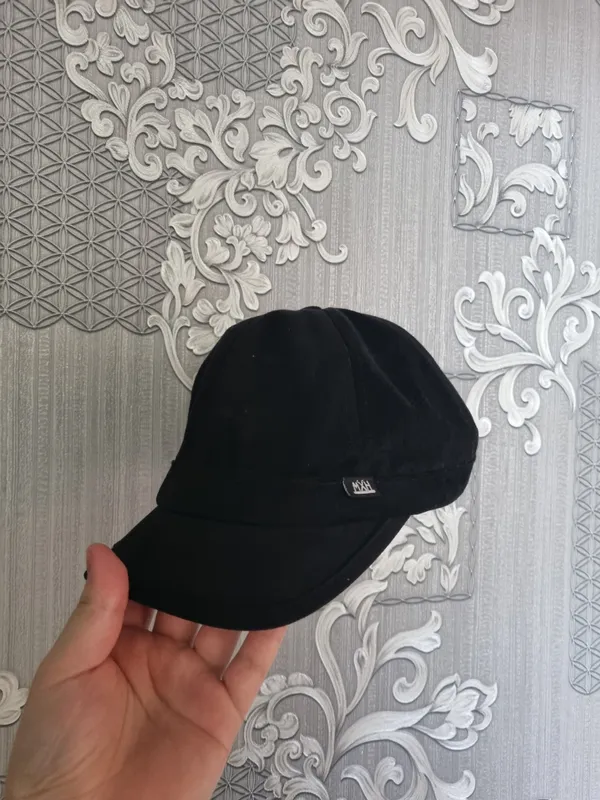 kepka 1 kepka 1