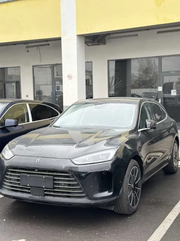 Seres m5 awd bezfoiz rassrochkaga 1 Seres m5 awd bezfoiz rassrochkaga 1