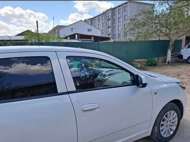 Chevrolet Cobalt 4 - pozitsiya